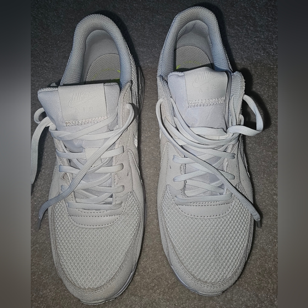 Nike Men's Air Max Tan And White Sneakers